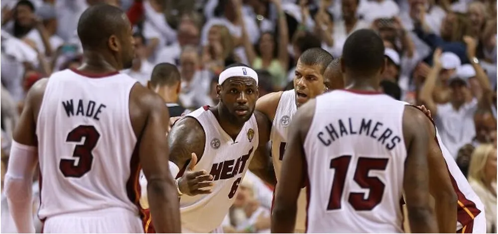 It’s clear that Lebron James is the captain. His team listens to him… maybe not Wade :)